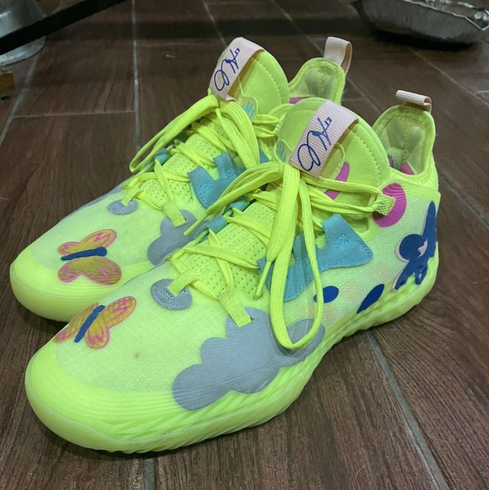 Adidas Harden vol. 5 futurenatural solar yellow size 8.5